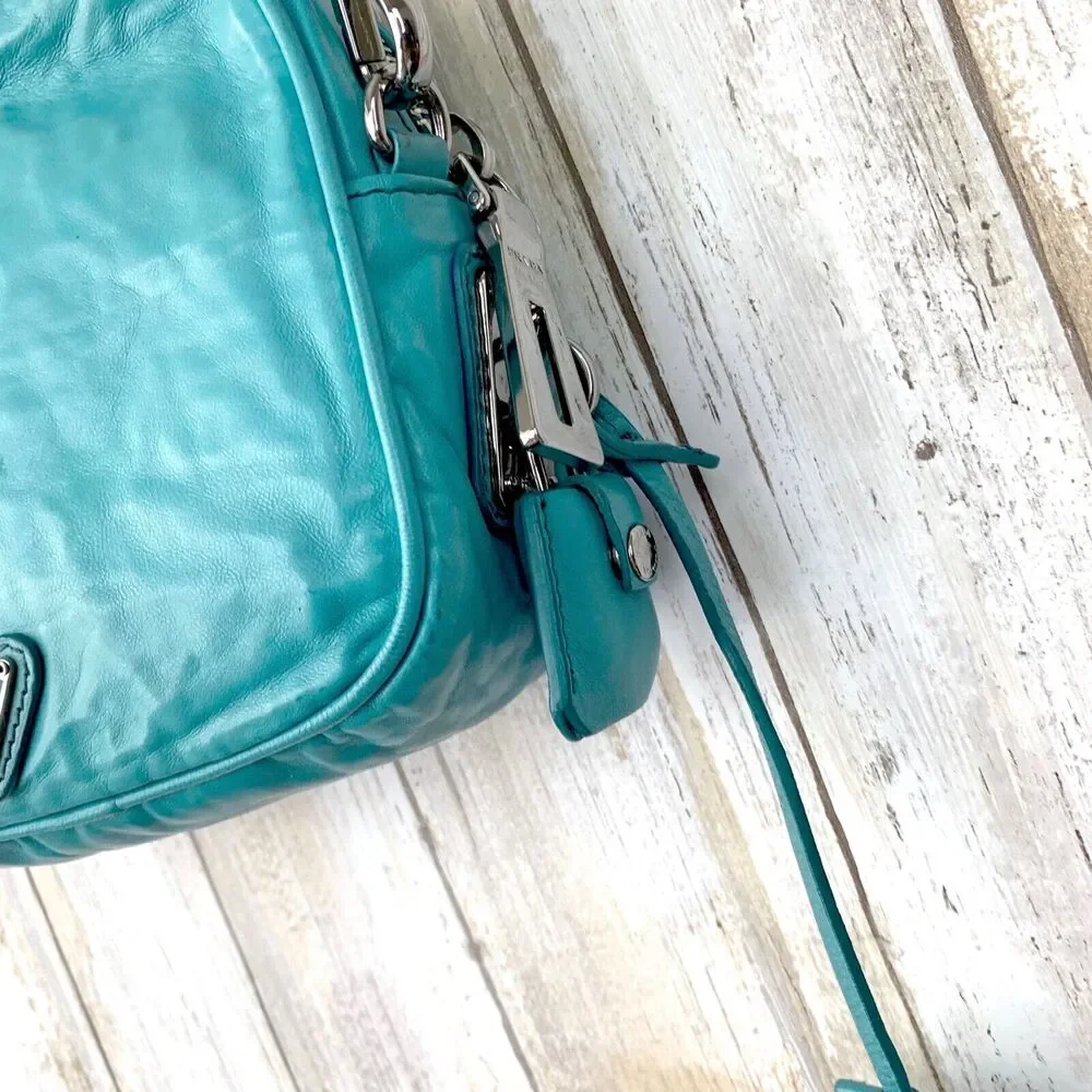 PRADA Pavone Blue Nappa Antique Leather Crossbody Camera Bag Zip Handheld RARE - Picture 8 of 12